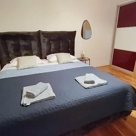 Wallehen By We Rent, Ski-in & Ski-out Appartement *