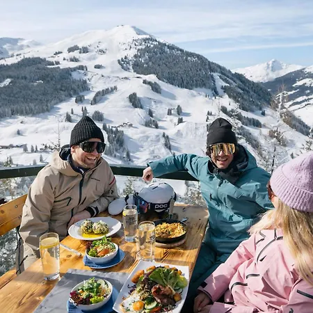 Wallehen By We Rent, Ski-in & Ski-out Апартаменты *