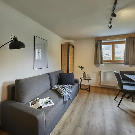 Wallehen By We Rent, Ski-in & Ski-out * 萨尔巴赫
