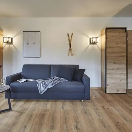 Wallehen By We Rent, Ski-in & Ski-out アパート ザールバッハ・ヒンターグレム