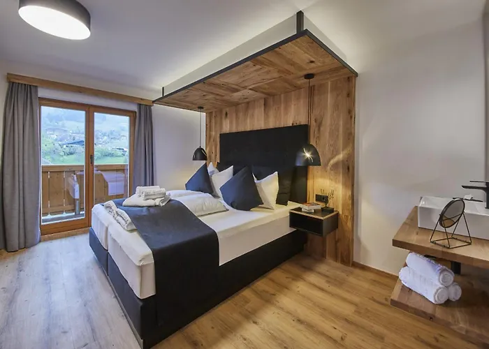 Wallehen By We Rent, Ski-in & Ski-out ザールバッハ・ヒンターグレム